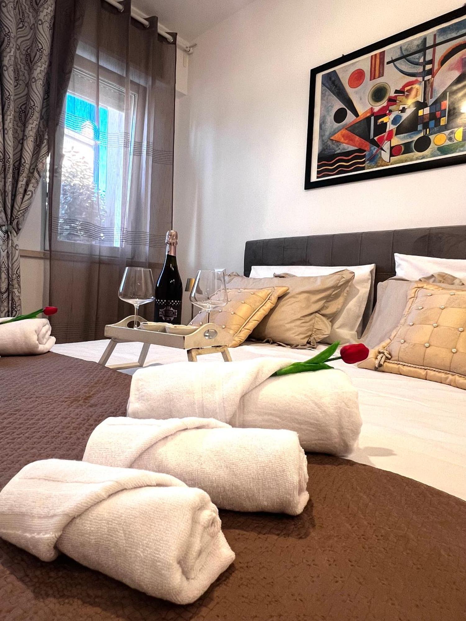 Roma Airport Sky Apartments Ф'юмічіно Екстер'єр фото