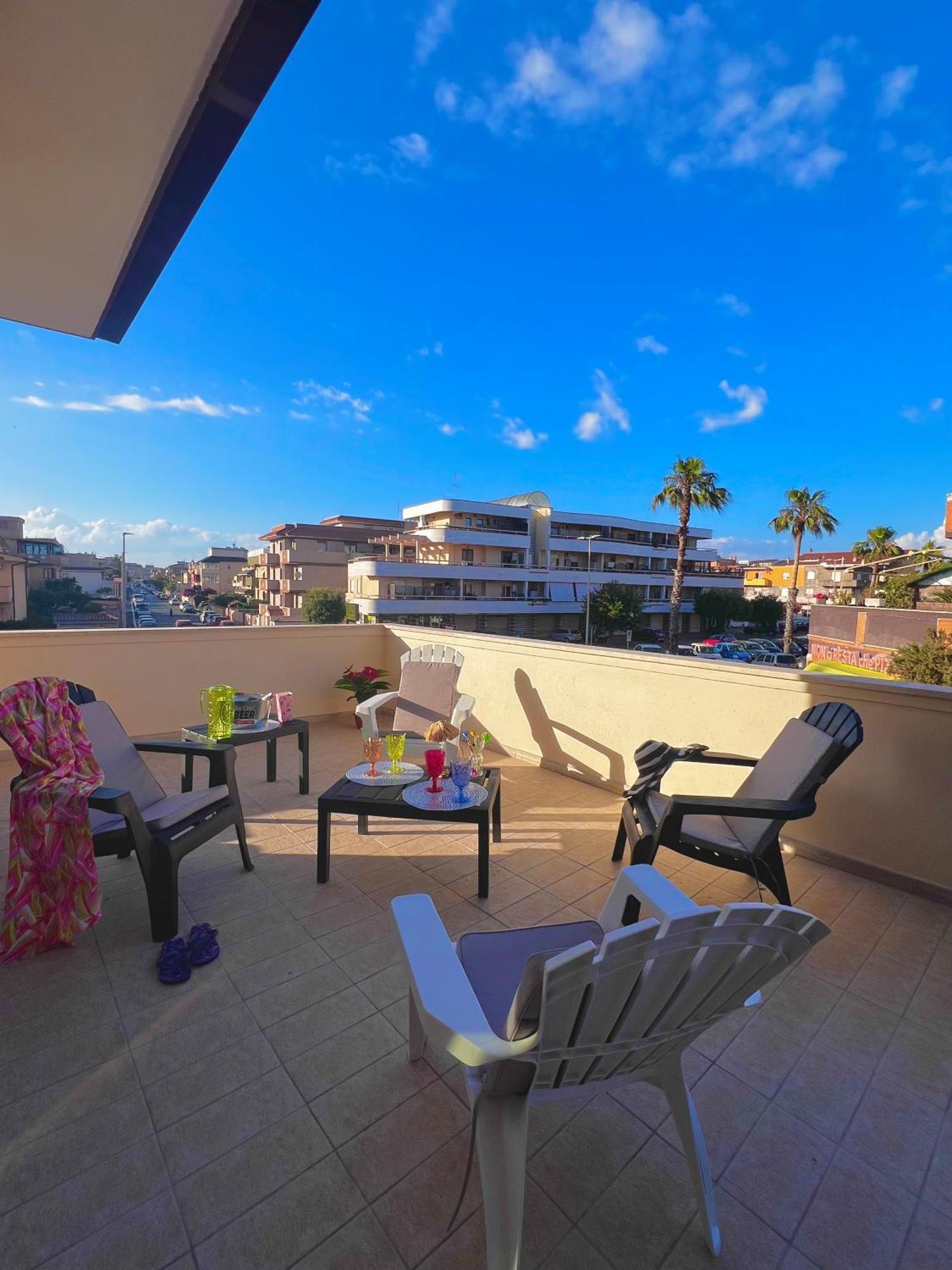 Roma Airport Sky Apartments Ф'юмічіно Екстер'єр фото